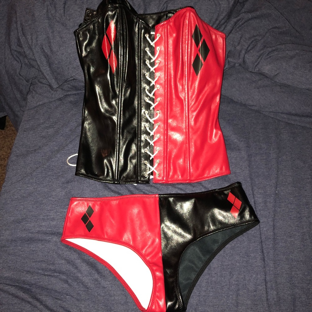 Harley Quinn costume